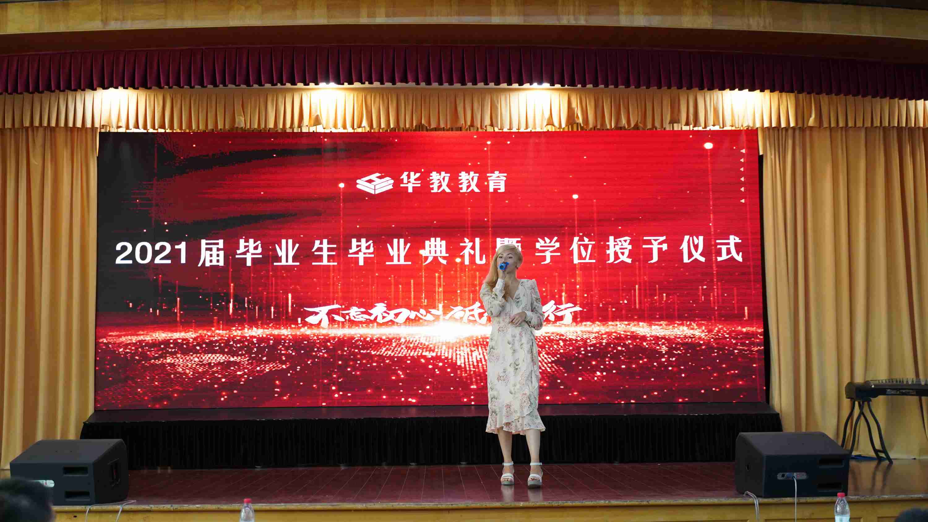 1-210QQ41144431.jpg