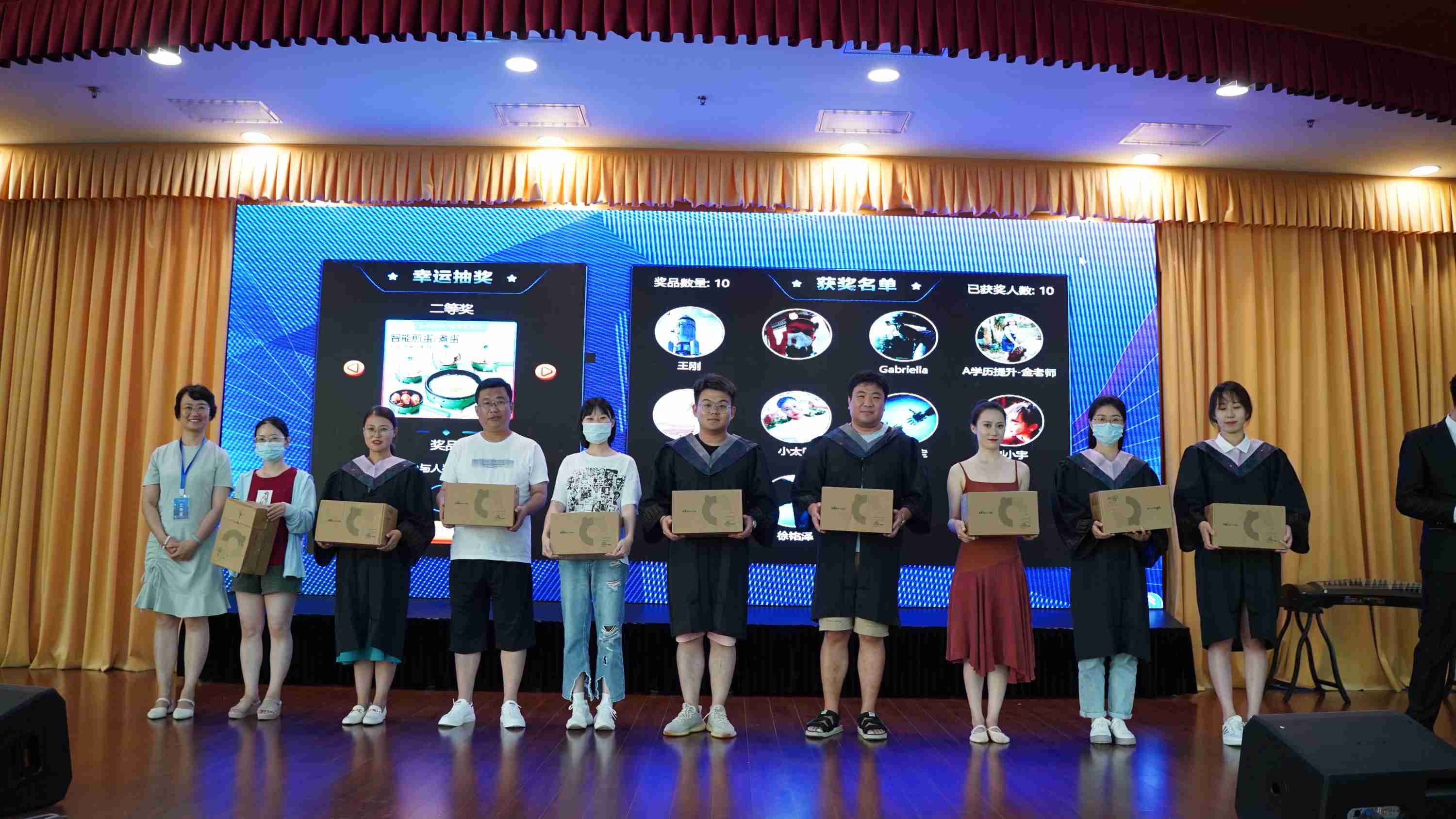 1-210QQ41159243.jpg