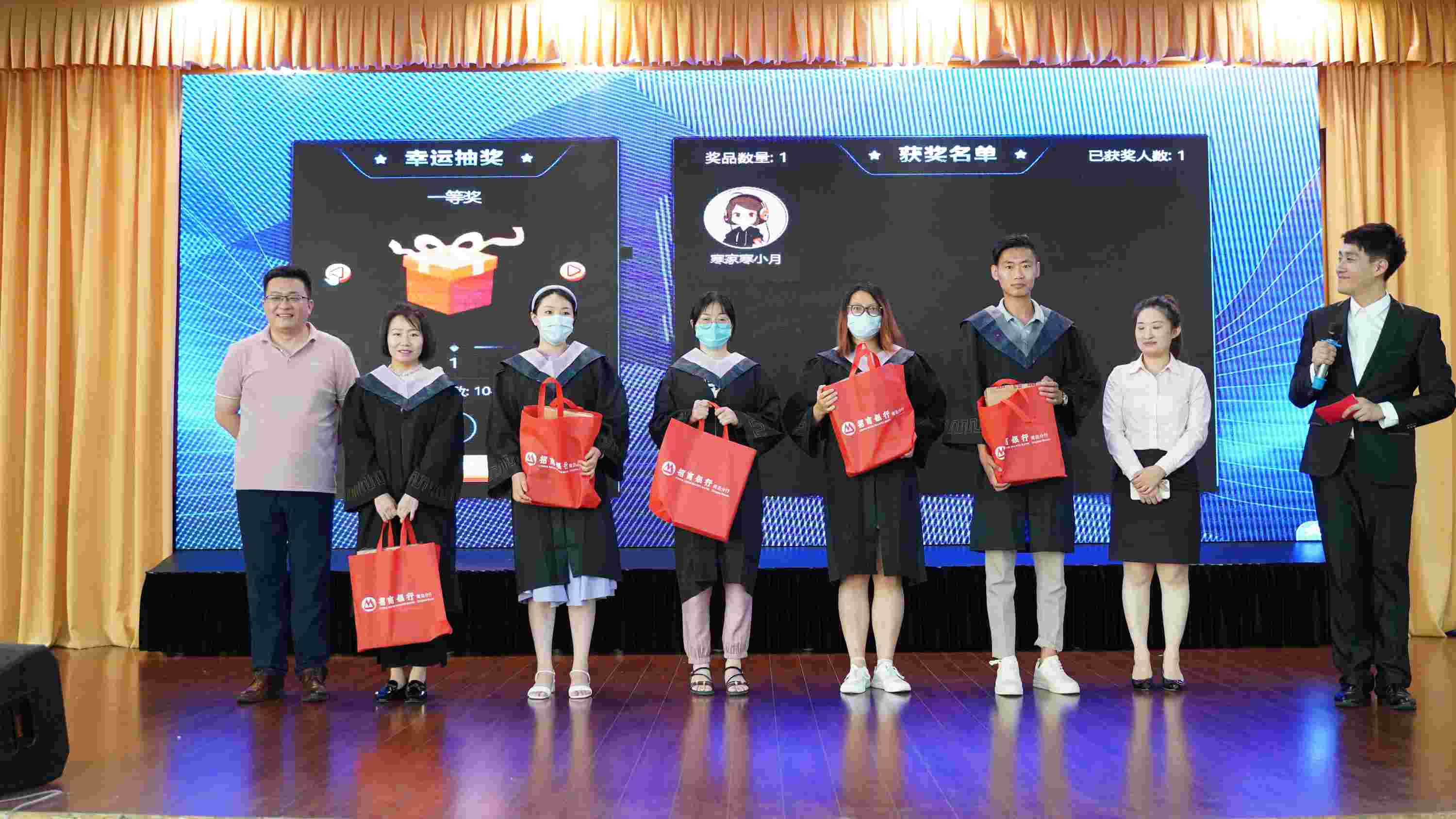1-210QQ41240464.jpg